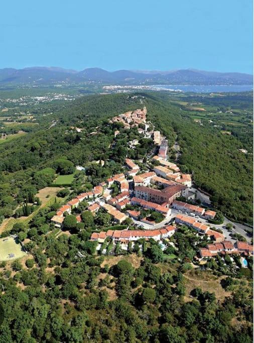 Proche St Tropez Refait A Neuf Bord De Plage Et Piscine Cogolin Exterior foto