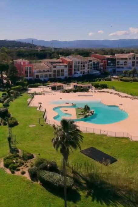Proche St Tropez Refait A Neuf Bord De Plage Et Piscine Cogolin Exterior foto